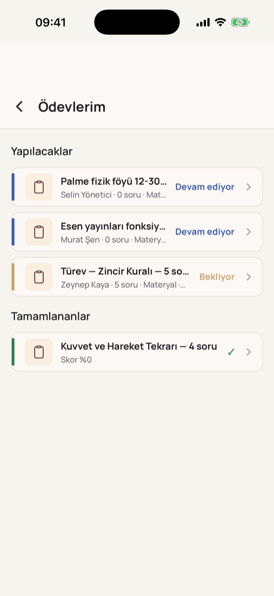 Ödevlerim ekranı: devam eden ve tamamlanan ödevler, öğretmeni ve son tarihiyle
